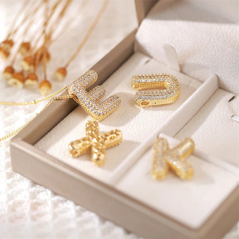 Exquisite Copper Gold-plated Zircon Pendant Minimalist Collarbone Chain Balloon Letter Necklace for Women