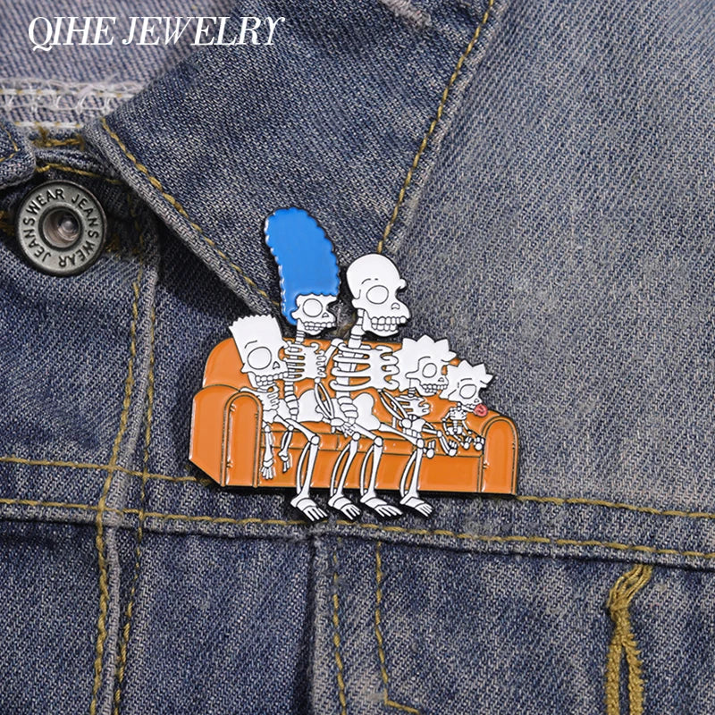 Animated Punk Skull Enamel Brooch Funny Cartoon Metal Pin for Backpack and Lapel Accessories Gift