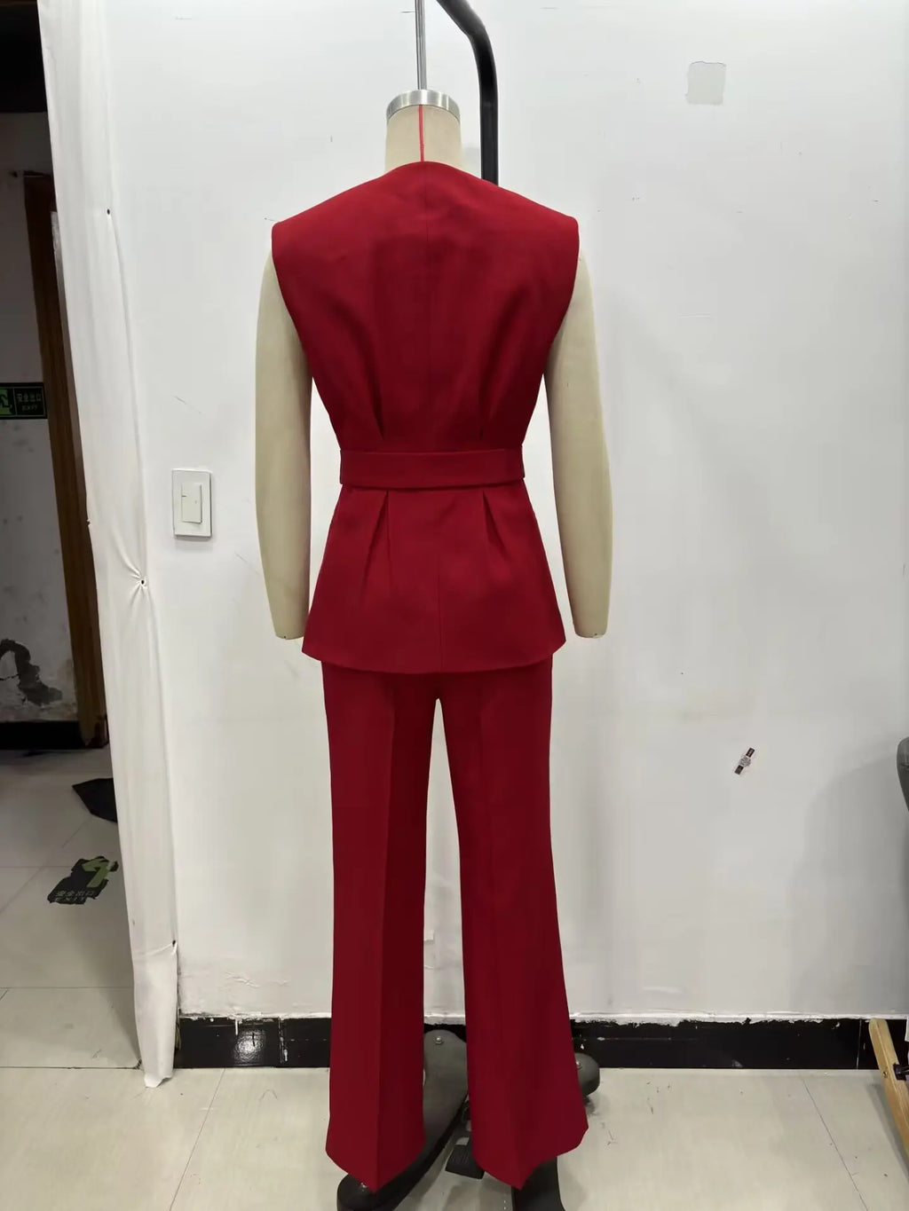 Fashionable Red Vest and Flared Pants Suit for Women with Belt, Versatile and Simple Temperament Outfits