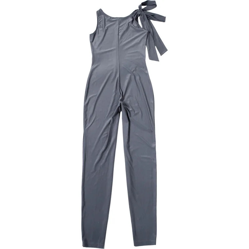 Slim Fit Sexy Jumpsuit with One-Shoulder Design and Trendy Streetwear Vibes for Women