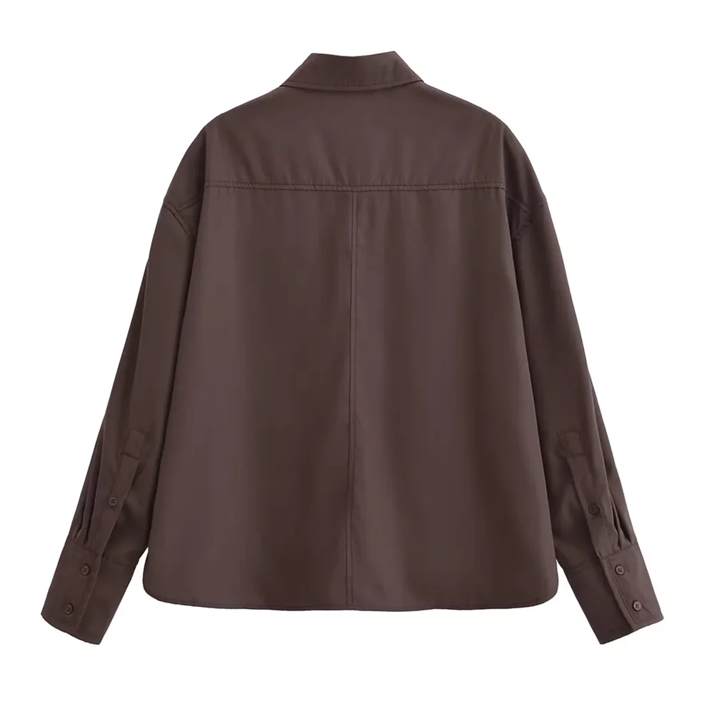 Women's Casual Poplin Shirt Top with Pocket Detail Lightweight Commuter Blouse Simple Elegant Autumn Wear