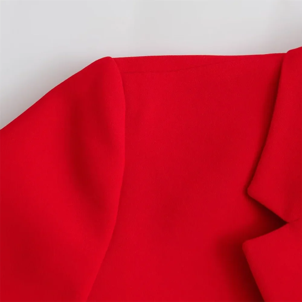 Women's Fashion Elegant Commuting Two-Piece Set Featuring Tailored Tight Suit Coat and Wide Pleated Short Skirt