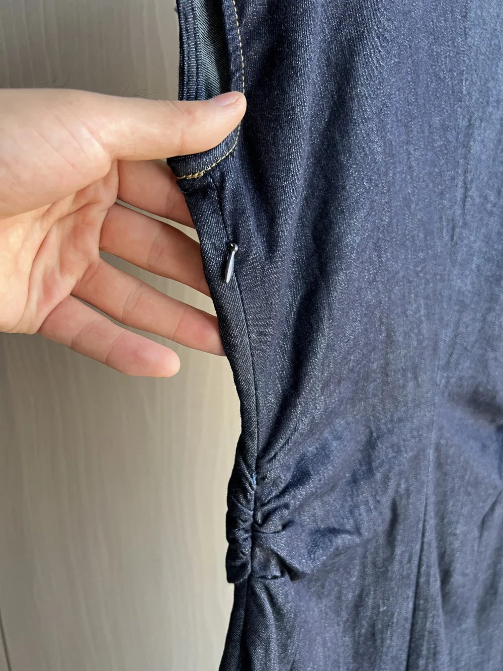 Fitted Denim Midi Shirt Dress With V Neck Long Sleeve