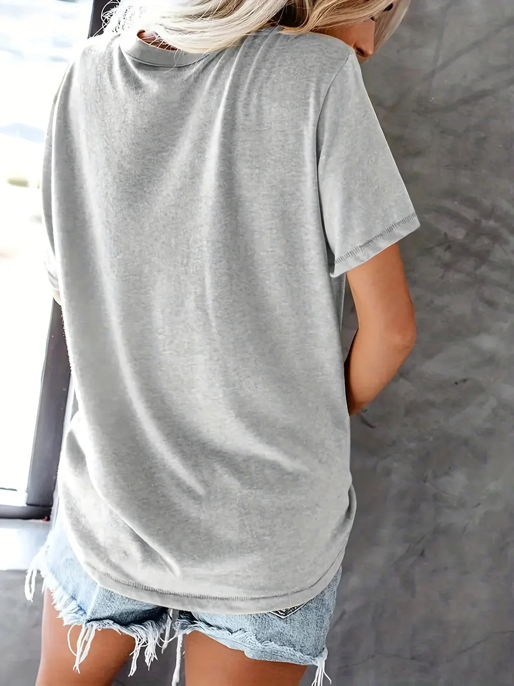 Bee Kind Graphic T-Shirt for Women, Short Sleeve Casual Crew Neck Summer Top