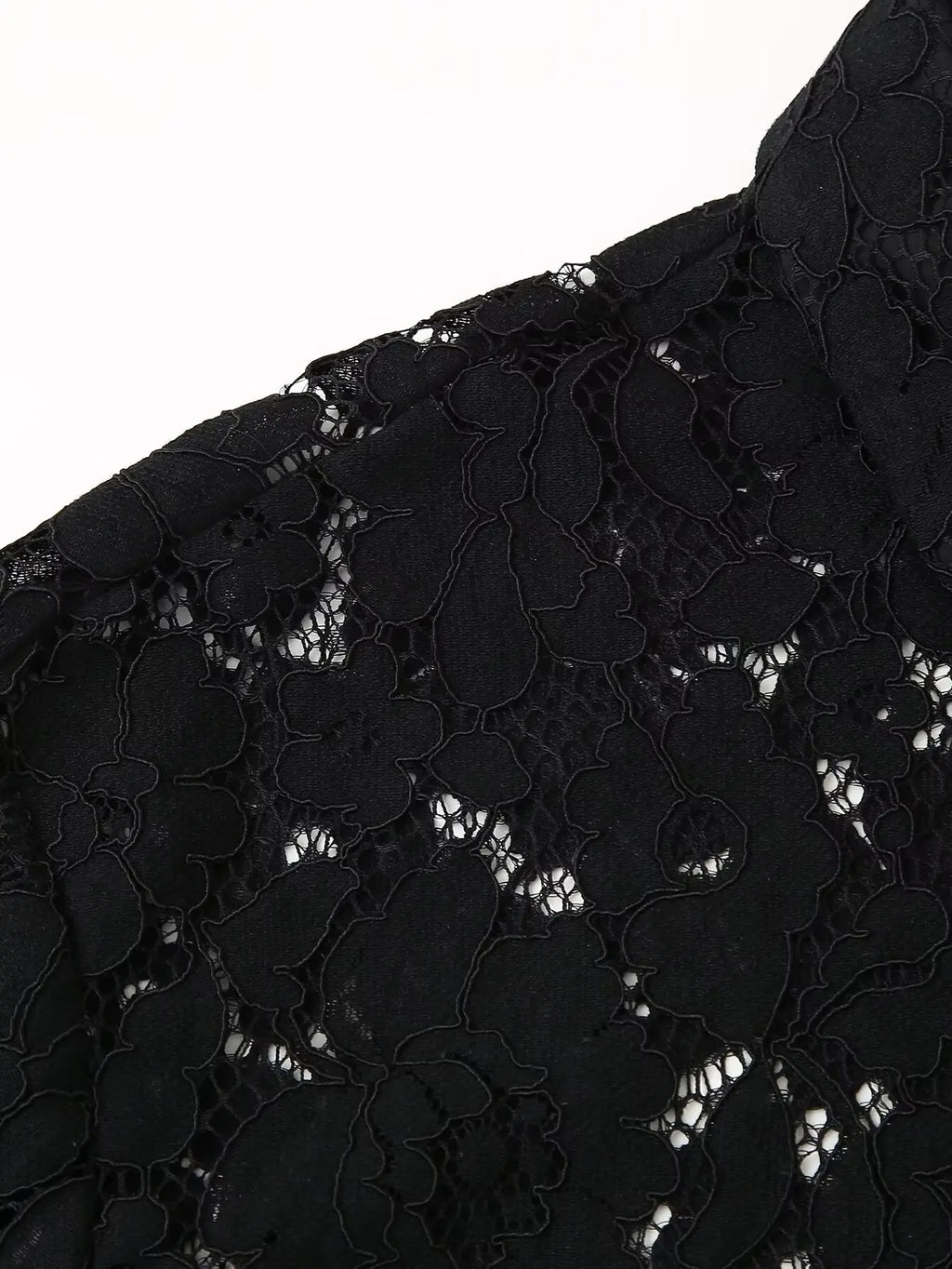 Black Lace Embroidered Short Shirt with Long Sleeves Elegant Autumn and Winter Fashion Top