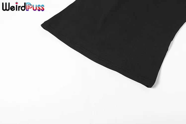 Weird Puss Letter Print Women's Tracksuit Set with Crop Top and Leggings for Stylish Streetwear