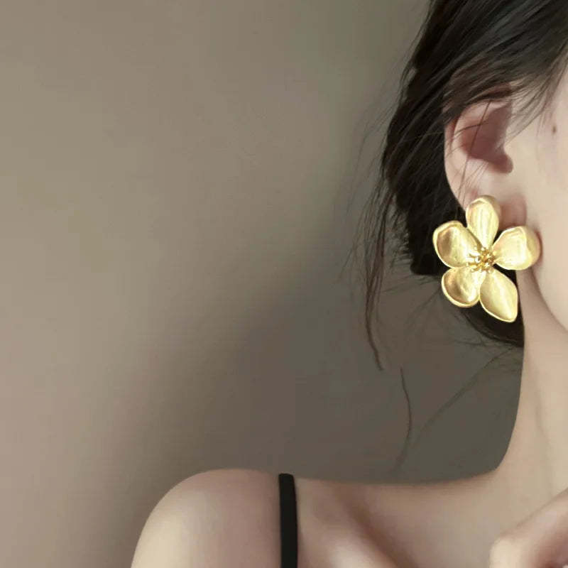 Gold Color Matte Texture Metal Flower Retro Earrings for Women Fashion Party Jewelry Gifts