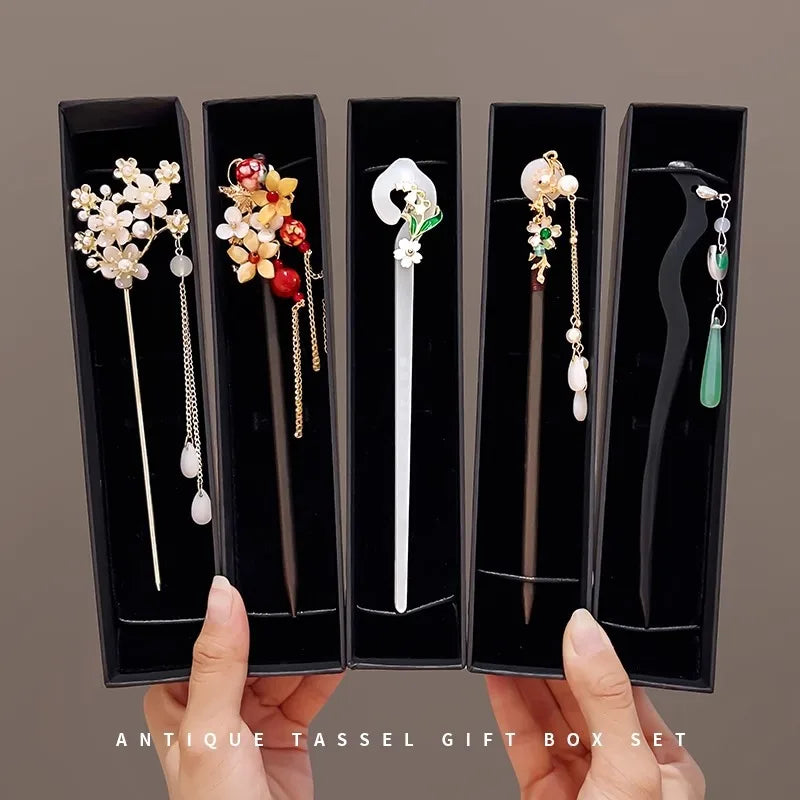 Elegant Enameled Flower Tassel Hair Clip Alloy Hairpin for Women Stylish Chinese Hair Accessory