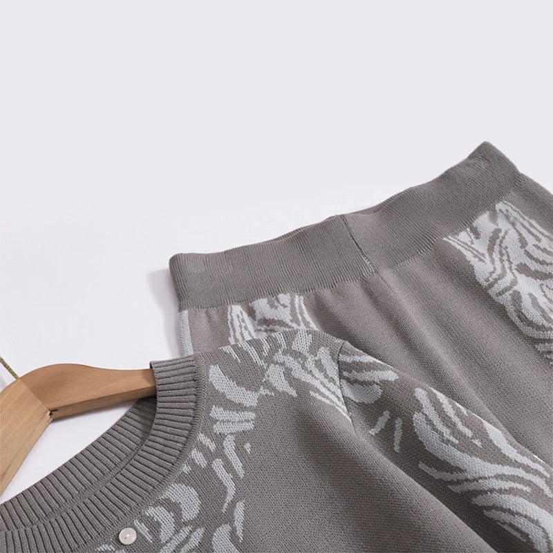 Women Casual Printed Two-Piece Knit Pullover and High Waist Wide Leg Pants Office Suit