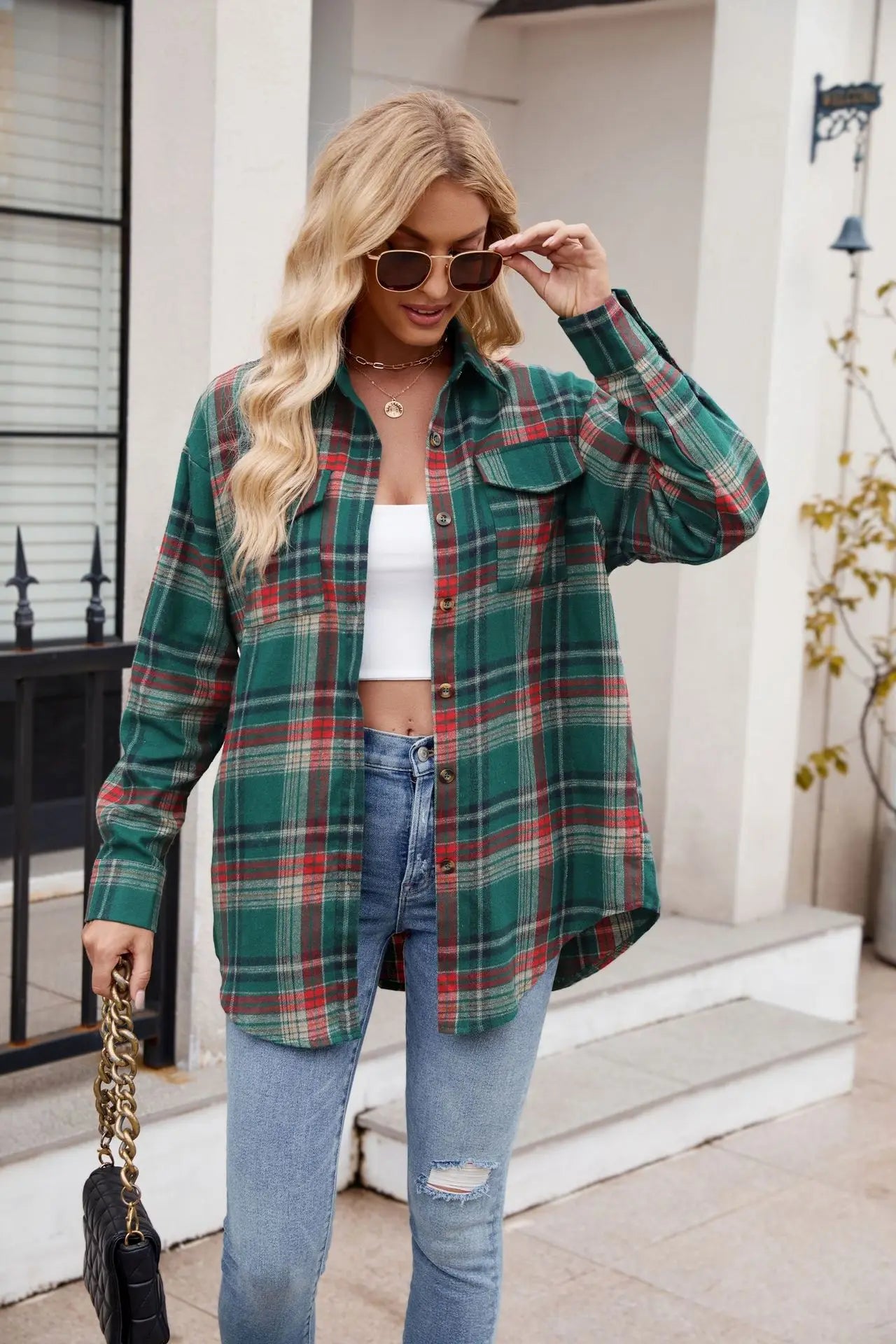 Women Plaid Button Up Shirt Loose Fit Warm Long Sleeve Casual Blouse with Pockets Autumn Winter Checkered Top Preppy Y2K Harajuku Style