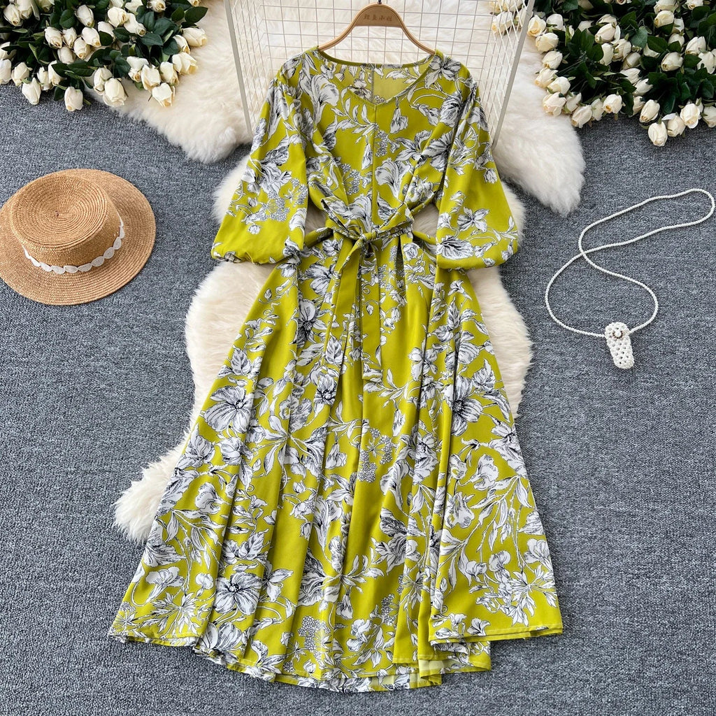 Boho Floral Print Pleated Maxi Dress With Puff Sleeves Belt