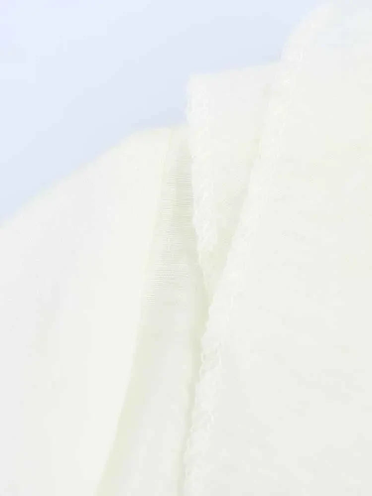 Women's Fashion V-Neck Puffy Long Sleeve Shirt with Layered Decoration and Elegant Temperament