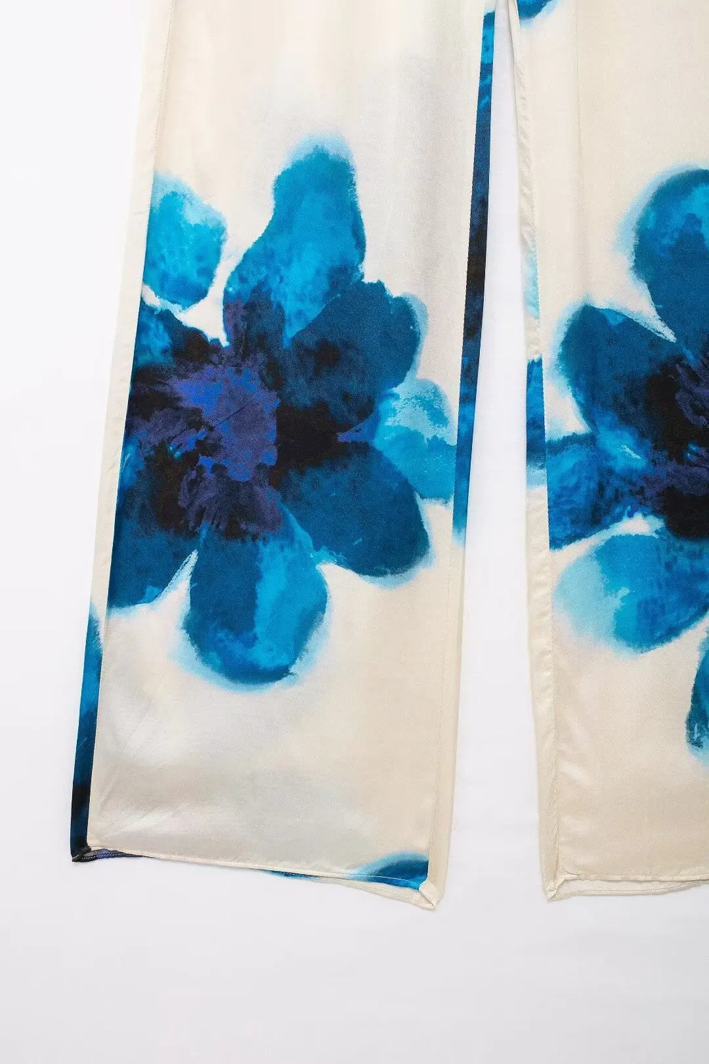 Trendy Summer Suit for Women with Printed Turn-Down Collar Long Sleeve Shirt and Elastic Waist Lace-Up Pants