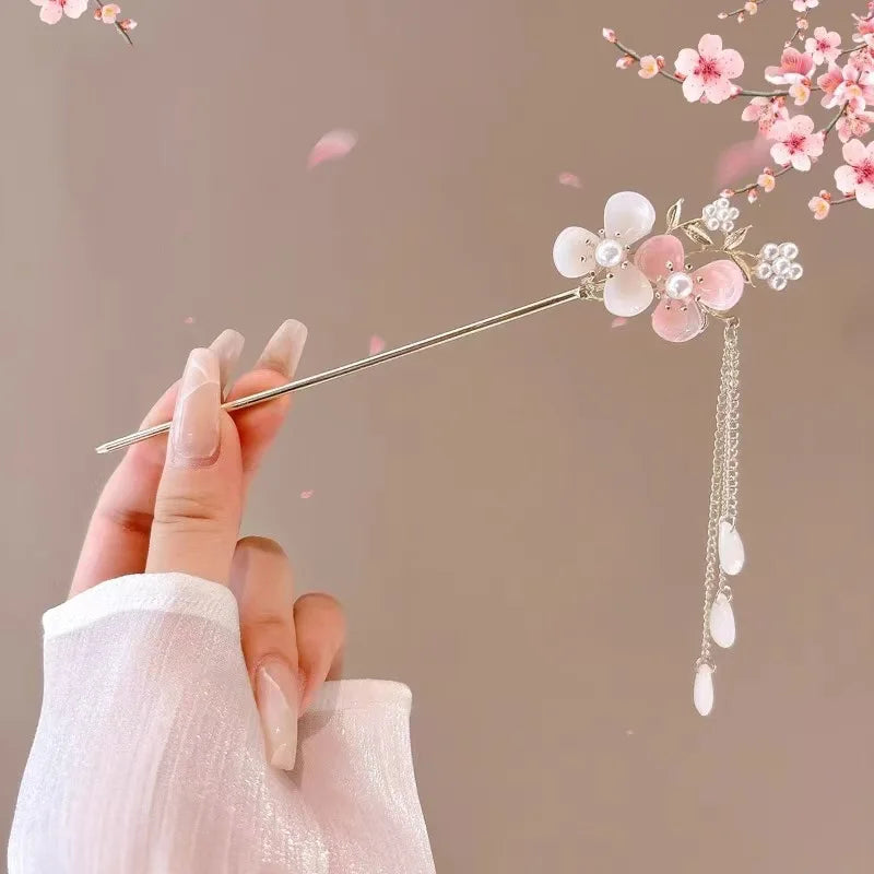 Romantic Chinese Style Hairpin Jewelry Accessory for Women and Girls Daily Wear