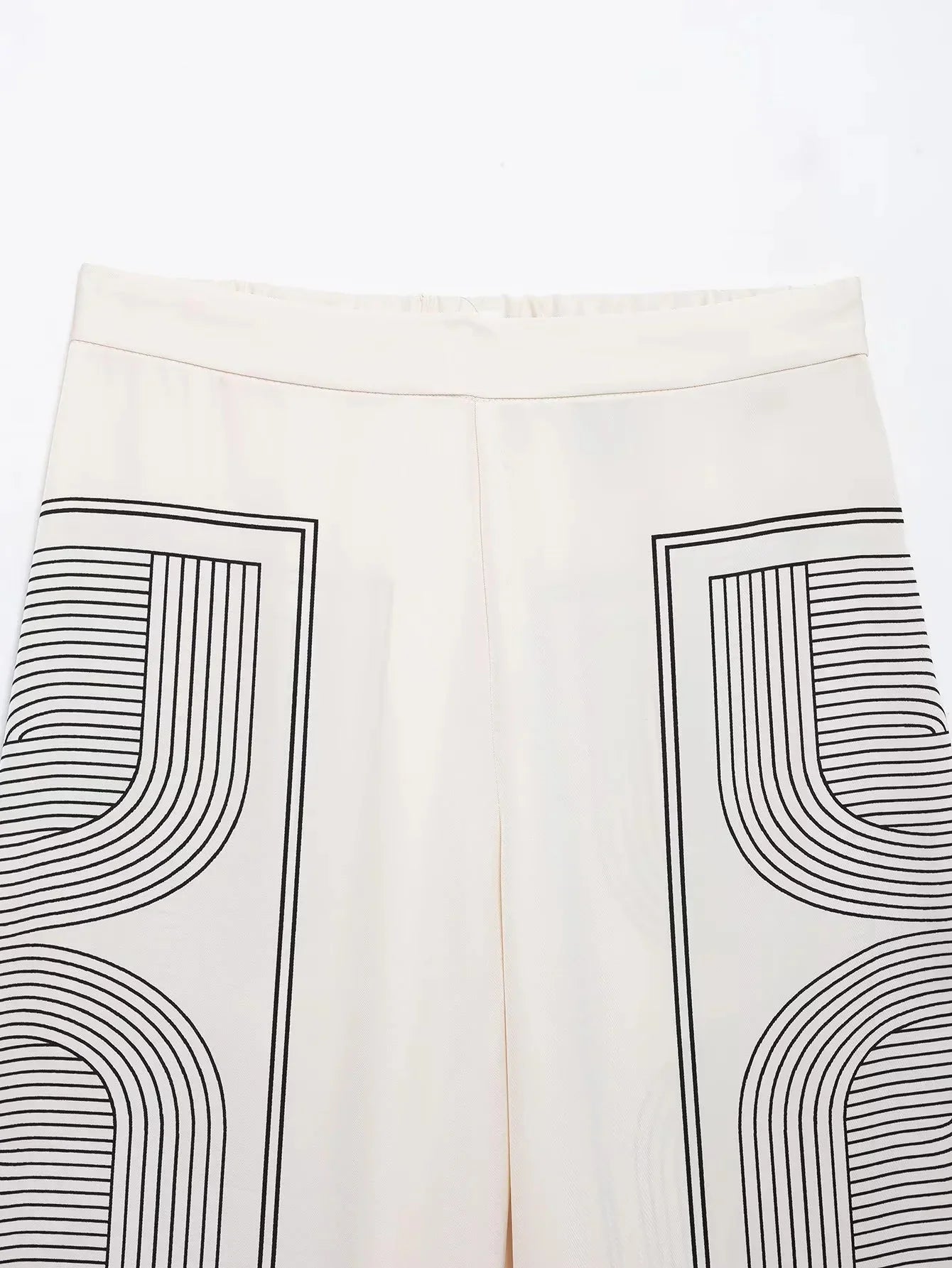 Stylish Women's Suit Set with Long Sleeve Shirt and Wide Leg Pants in Creamy Base and Geometric Patterns