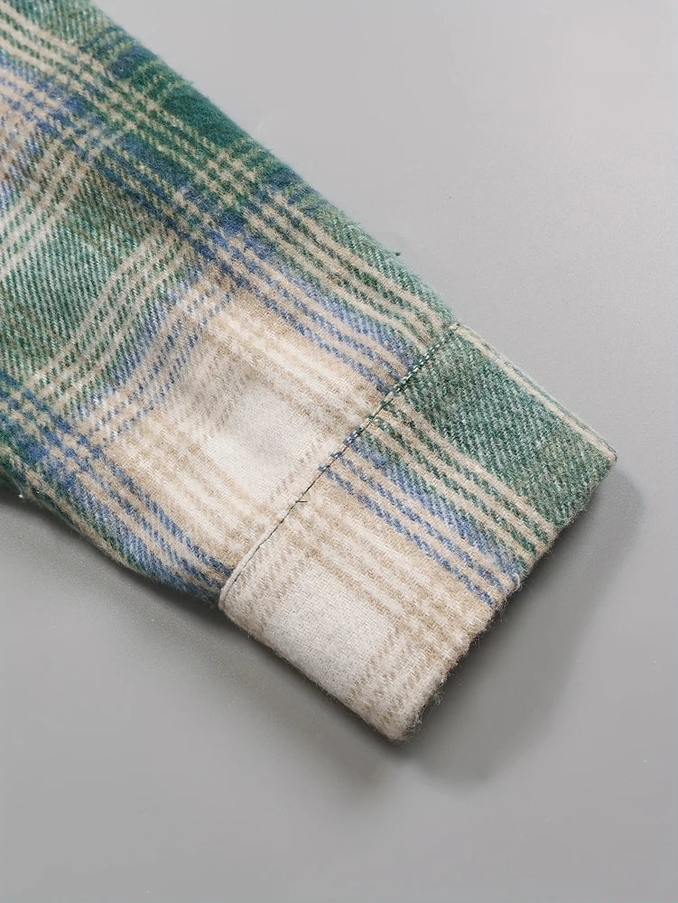 Women's Lightweight Flannel Plaid Shirt Jacket with Straw Buttons Soft Polyester Material Top for Spring and Summer