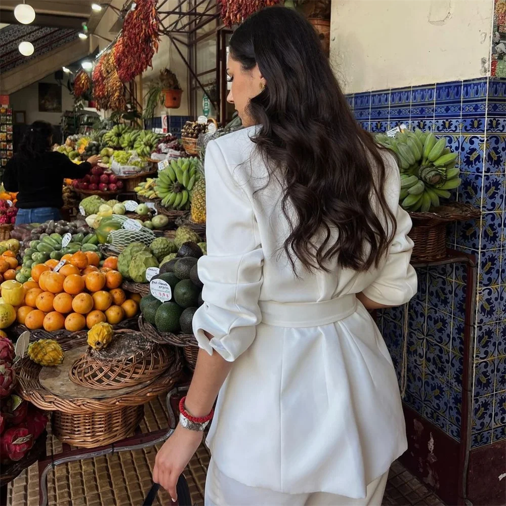 Women's Slim Fit Suit Set with Belt for Professional Style