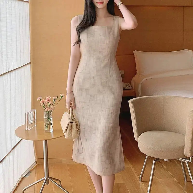 Elegant Sleeveless Square Neck Mermaid Midi Dress for Women