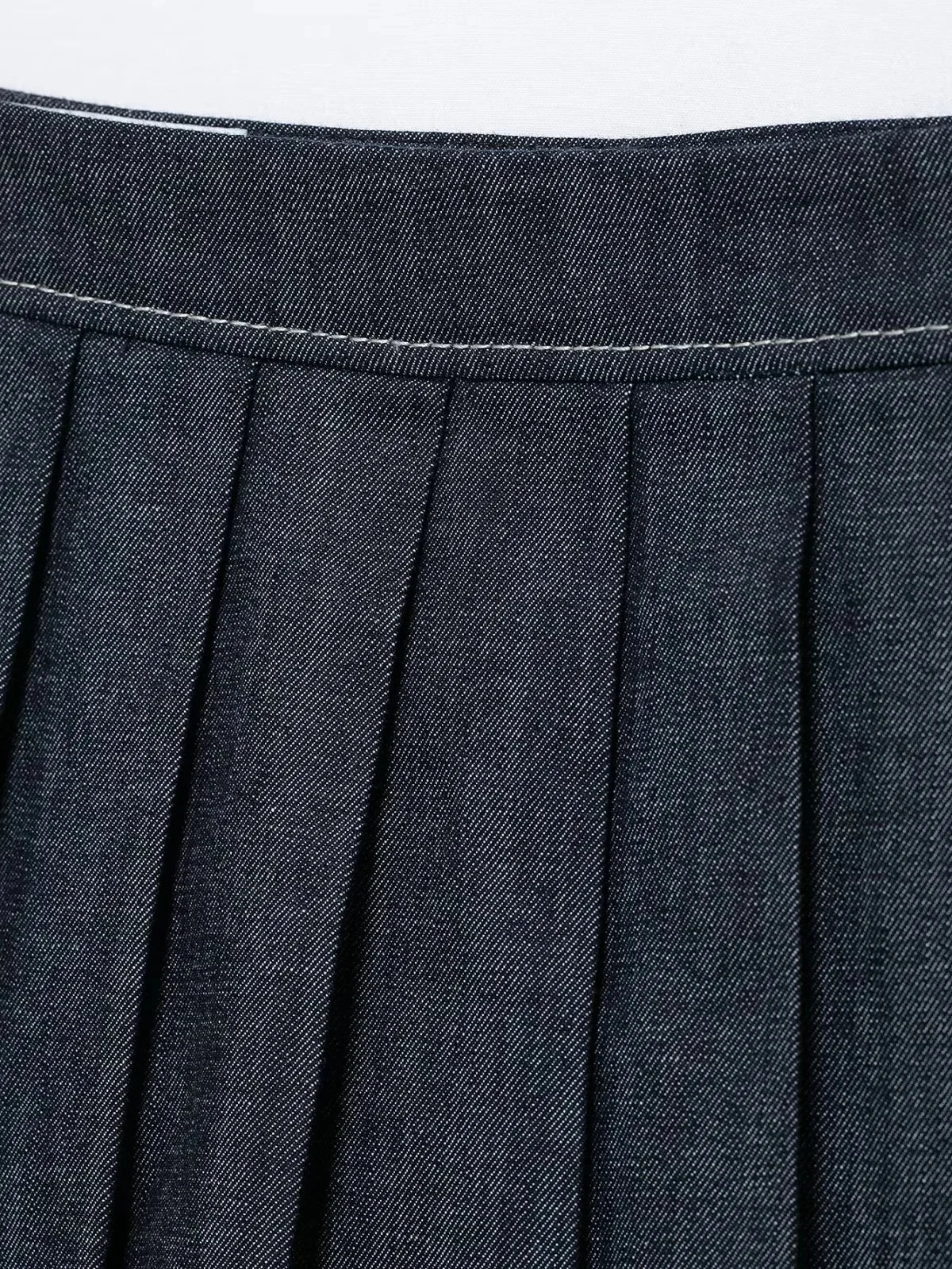 Casual Denim Loose Fit Women Suit Set with O Neck Zipper Bomber Jacket and Pleated Mini Skirt Vintage Inspired Spring Summer Fashion Ensemble