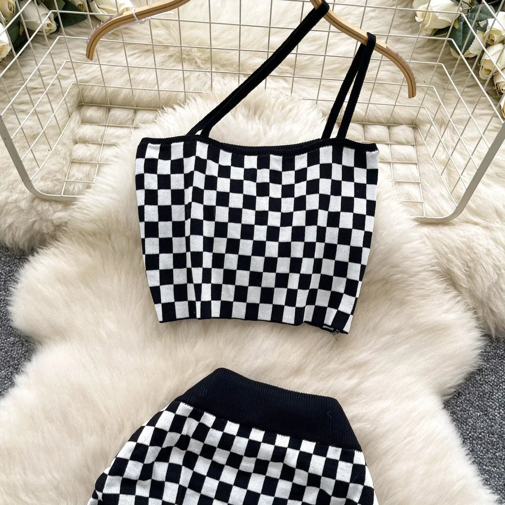 Women's Plaid Strapless Mini Top and High Waist Bodycon Skirt Set Casual Knitted Two-Piece Outfit