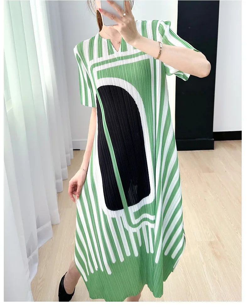 Pleated Striped Dress For Women O Neck Short Sleeve