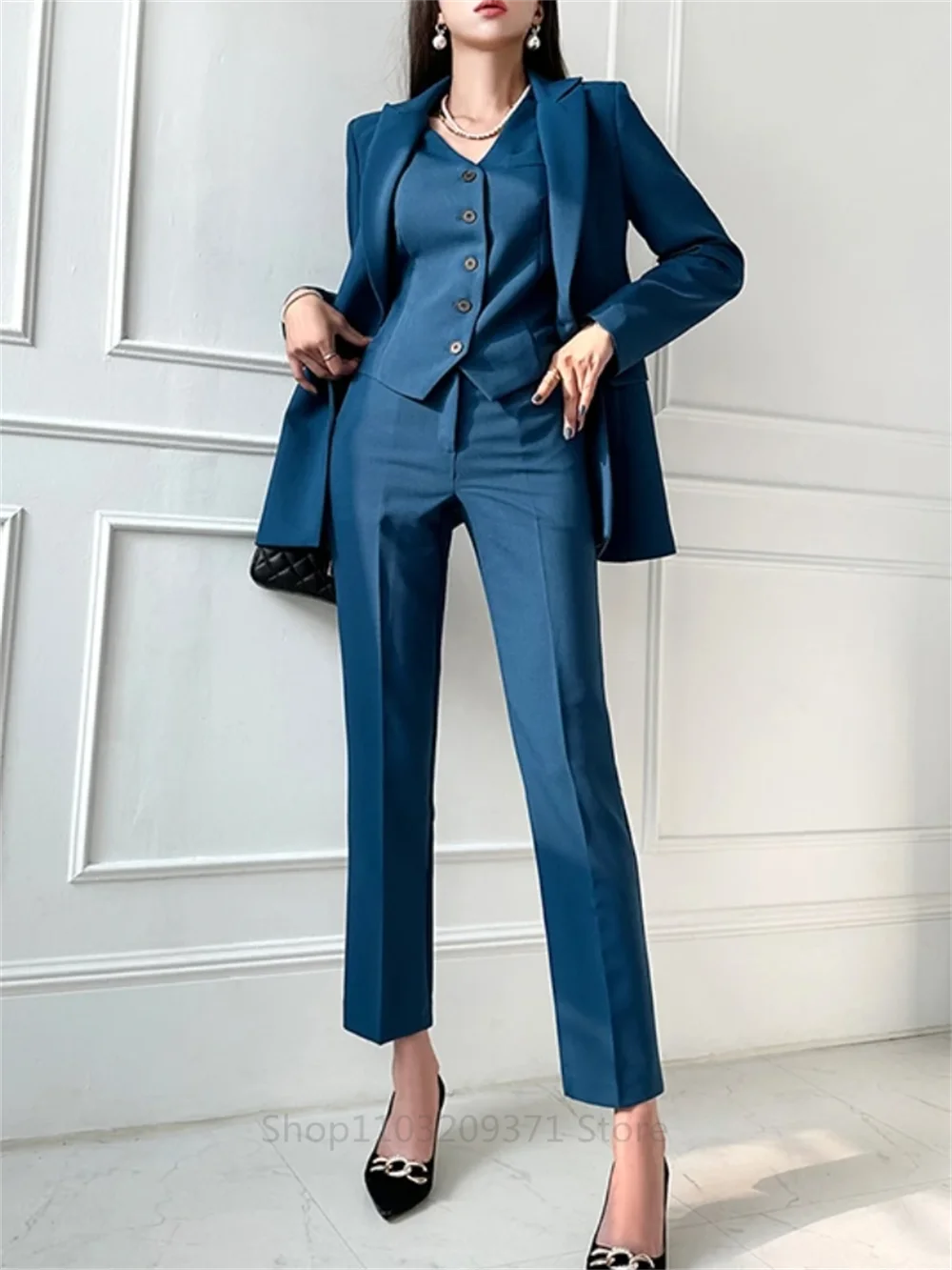 Korean Fashion Women's Elegant Blazer Three Piece Suit Set with Long Sleeve Jacket, Stylish Vest and Straight Leg Pants for Chic Business Outfits