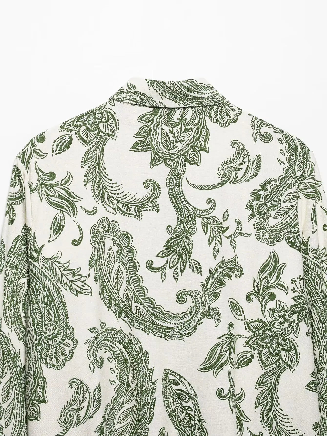 Women's Green Paisley Totem Flower Print Business Blouse Casual Retro Shirt with Turn-Down Collar and Button Closure