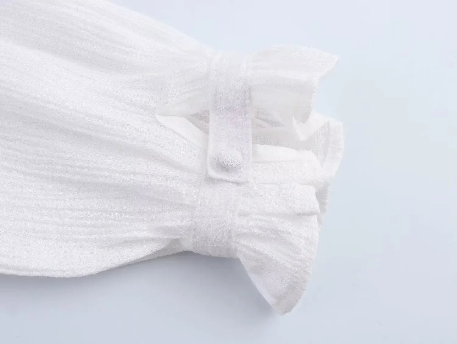 Women's Embroidered V-Neck Long Sleeve Shirt Single-Breasted Loose Hem Casual Chic Top for Spring and Summer