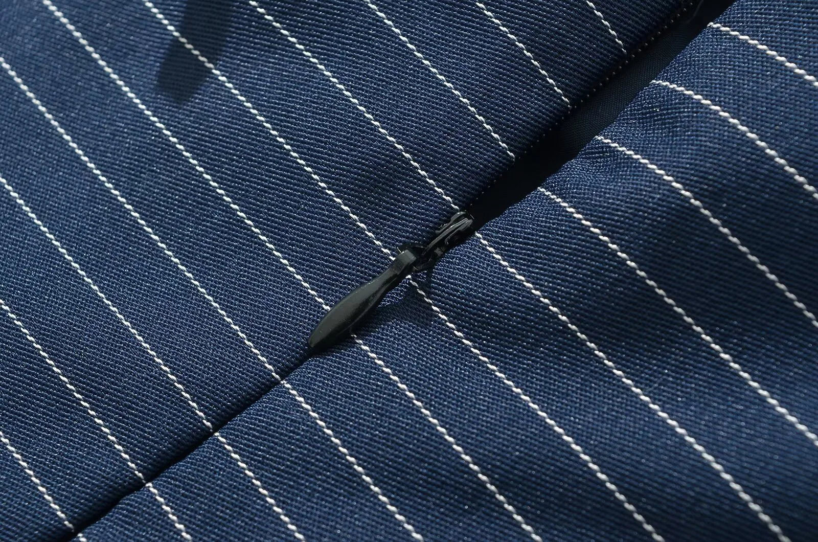 French Retro Halter Neck Striped Dress Slim Fit For Women