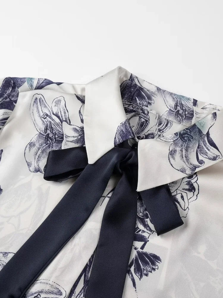 Women's Bow Tie Printed Blouse with Polo Collar Long Sleeve Single Breasted Vintage Loose Fit Elegant Shirt Top
