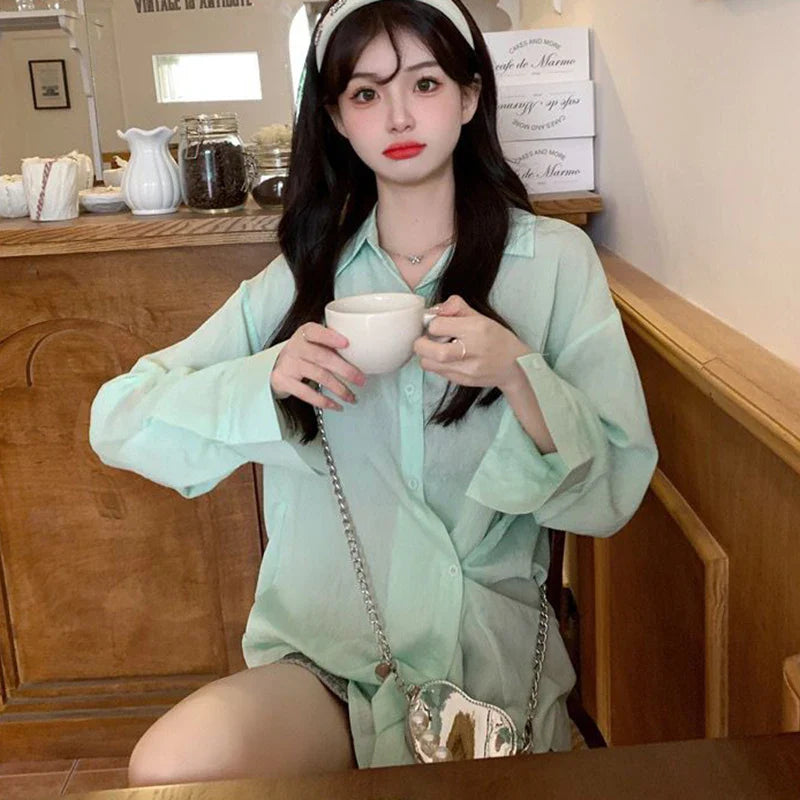 Purple Sunscreen Long Sleeve Shirt for Women Lightweight Single Breasted Loose Casual Blouse with Turn Down Collar