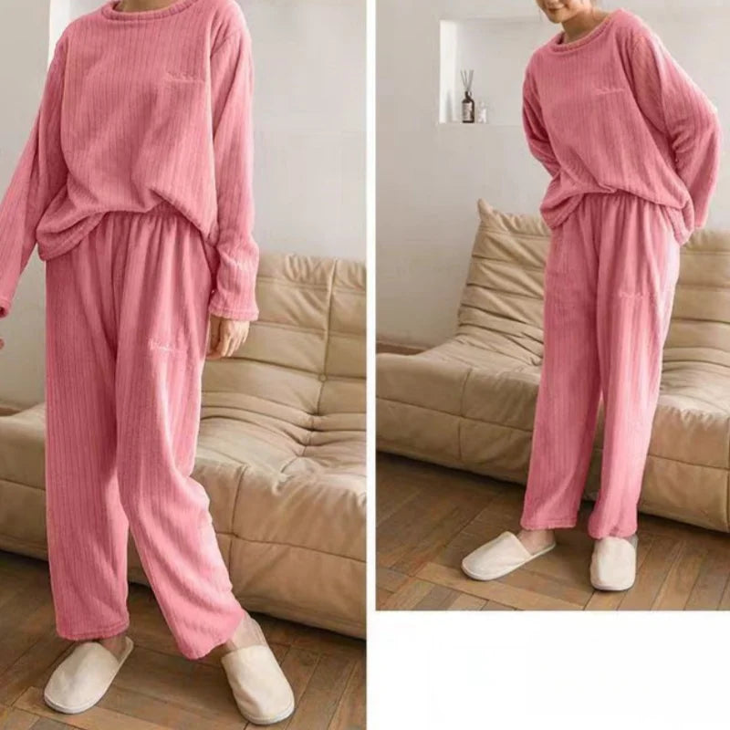 Cozy Women Pajama Set with Loose Top and Elastic Waist Wide Leg Fleece Pants Soft Bow Detail Autumn Winter Sleepwear Lounge Wear