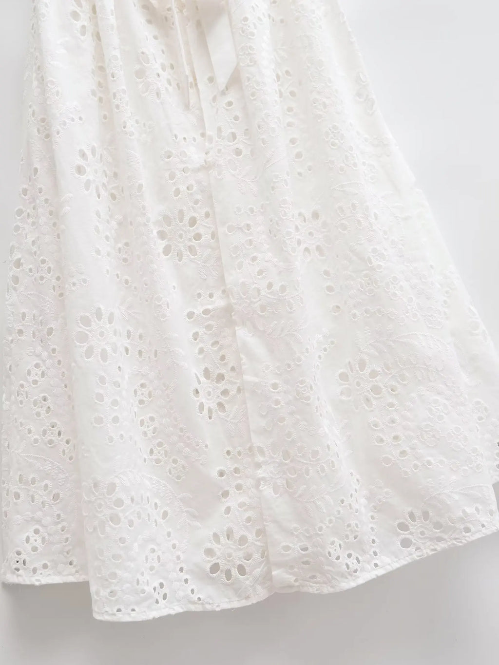 Elegant Eyelet Midi Dress With Belt Tie Short Sleeve