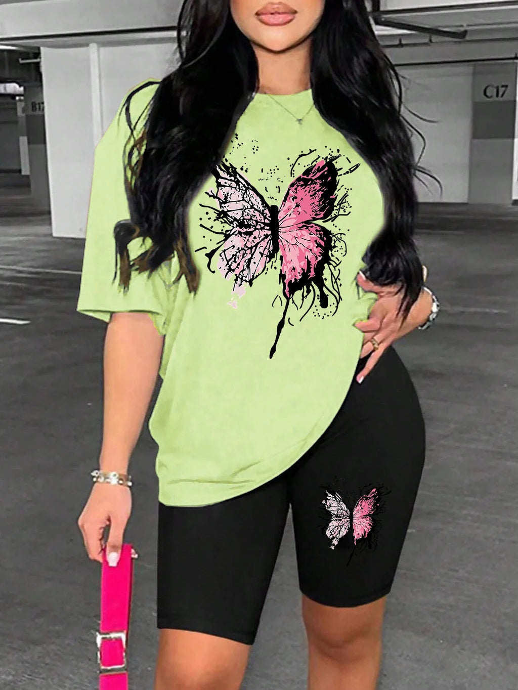 Beautiful Butterfly Print Women's Short Sleeve T-Shirt and Soft Polyester Shorts Two-Piece Set Casual Comfortable Sportswear