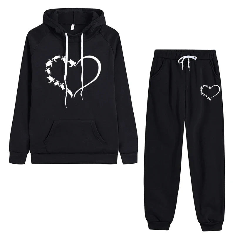 Women's Heart Printed Tracksuit Casual Hoodie and Jogging Pants Set for Daily Wear