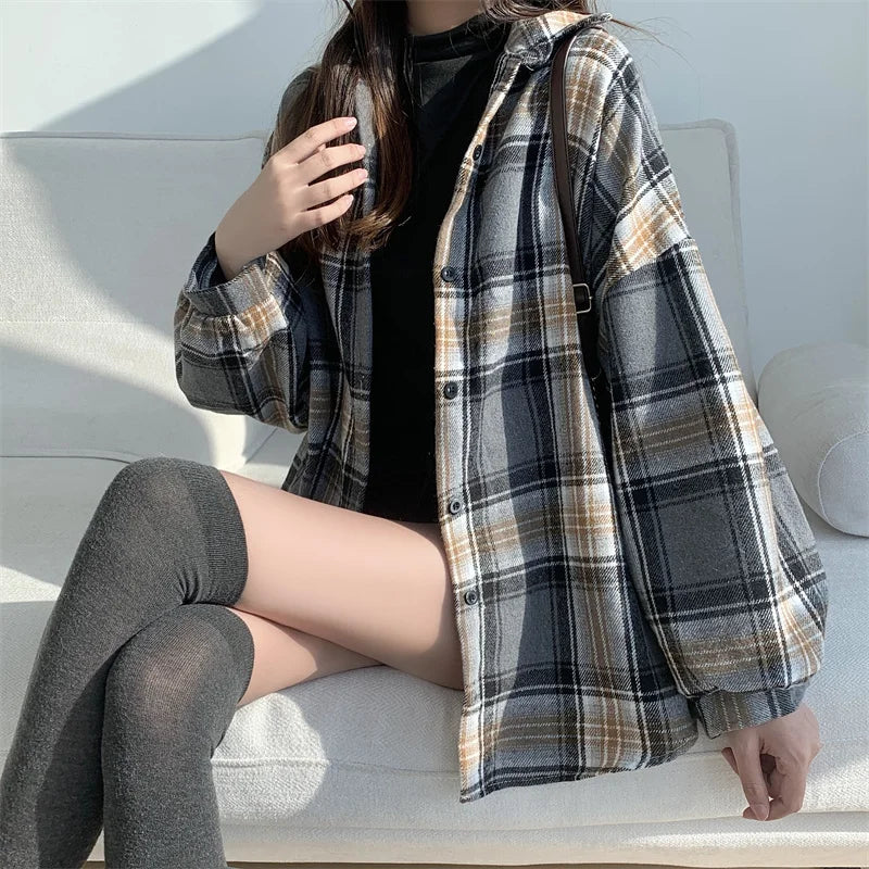 Women's Casual Blushed Flannel Shirt Long Sleeve Collared Button Down Plaid Blouse Fall Winter Vintage Top