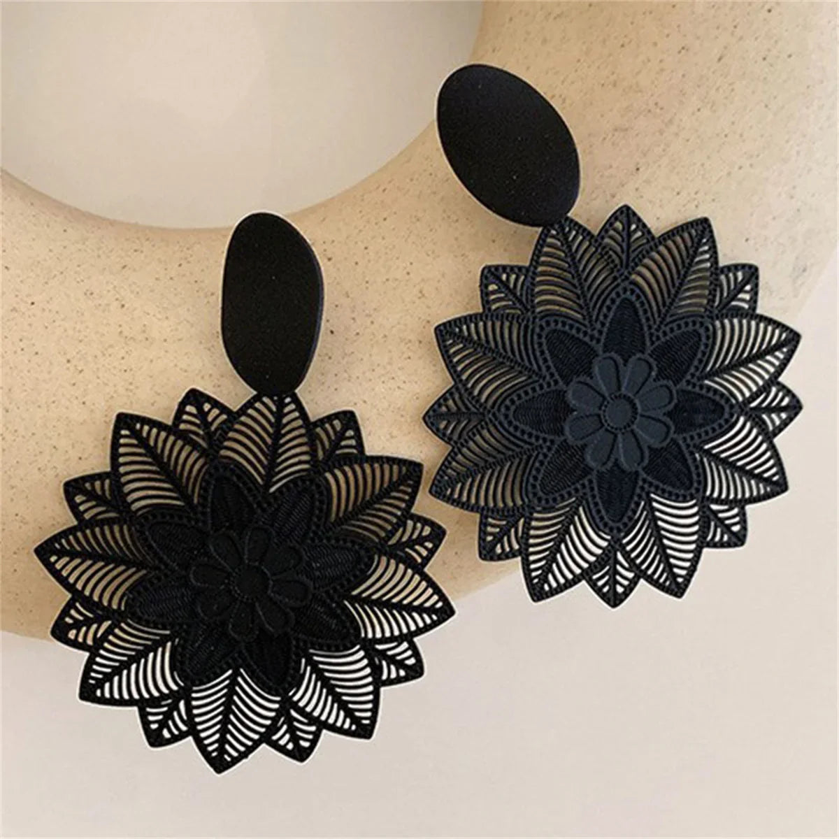 Vintage Punk Black Flower Drop Earrings for Women Gothic Butterfly Heart Wings Jewelry