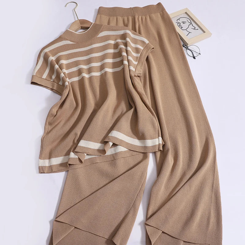 Women Casual Striped Sleeveless Pullover and Wide Leg Pants Two-Piece Set for Spring and Summer