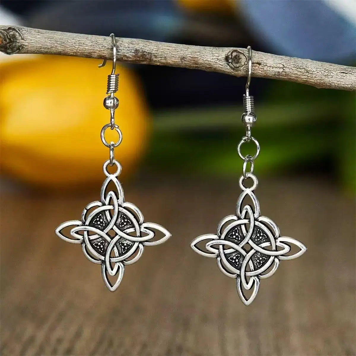 Vintage Celtic Knot Earrings for Men and Women - Magic Pagan Wicca Symbol Jewelry Gifts