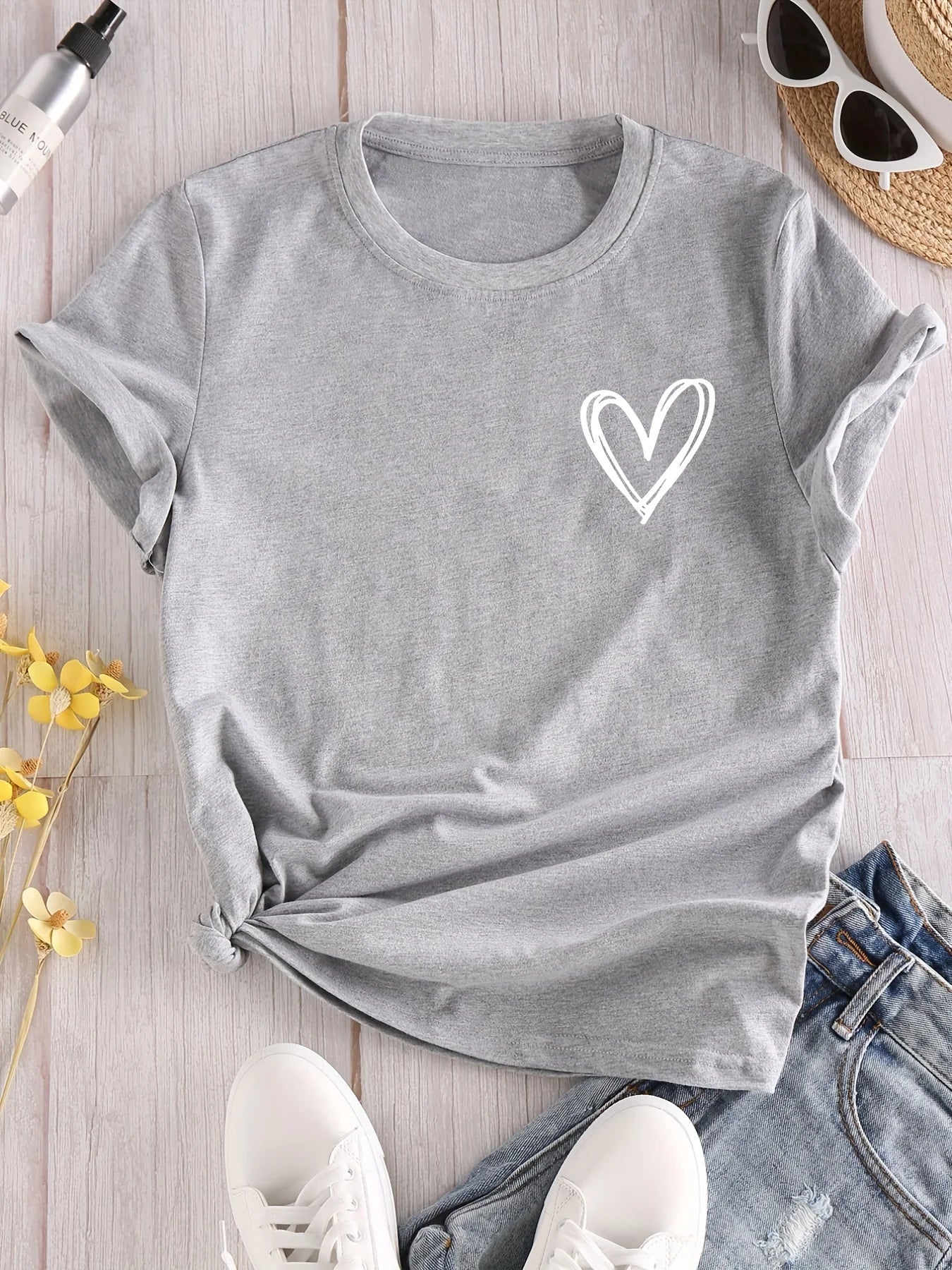 Heart Print Casual T-Shirt for Women, Crew Neck Short Sleeve Everyday Top