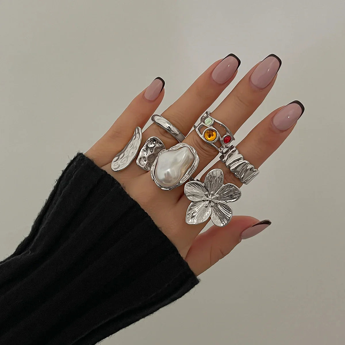 Irregular Exaggerated Metal Flower Open Rings Set for Women with Imitation Pearl Elegant Baroque Jewelry Accessories