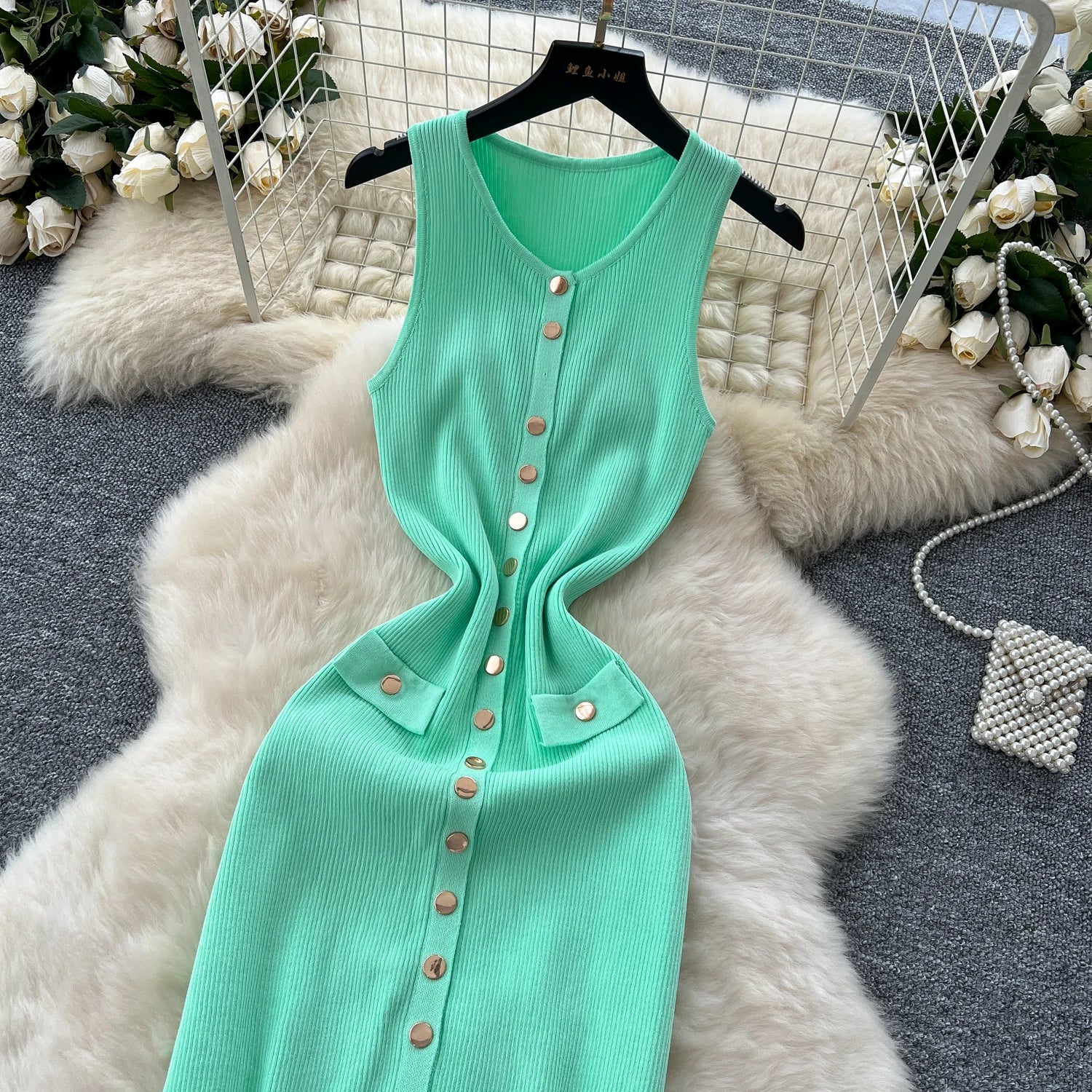 Elegant Solid Knitted O Neck Sleeveless Midi Dress Buttons
