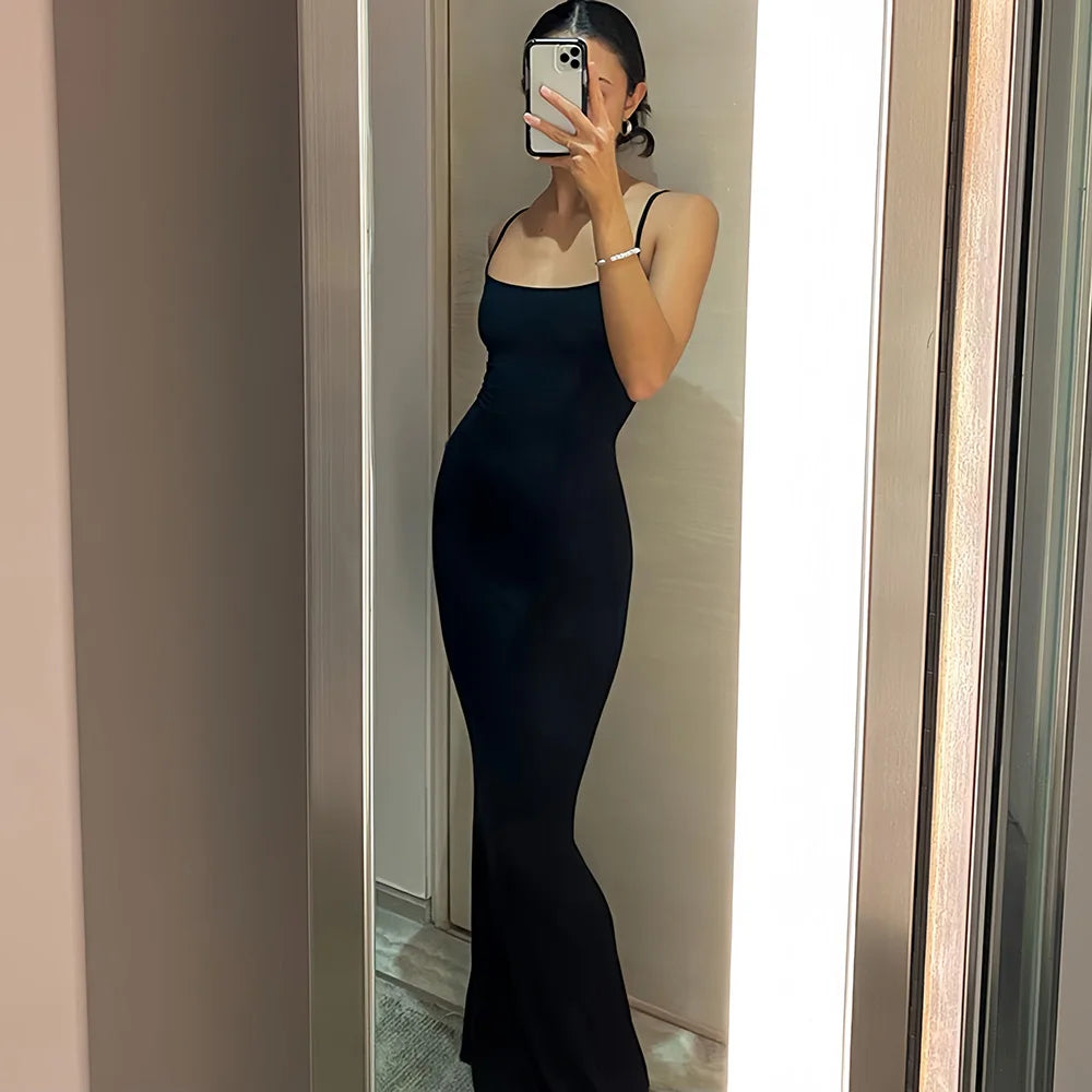 Backless Bodycon Maxi Dress With Spaghetti Straps Elegant