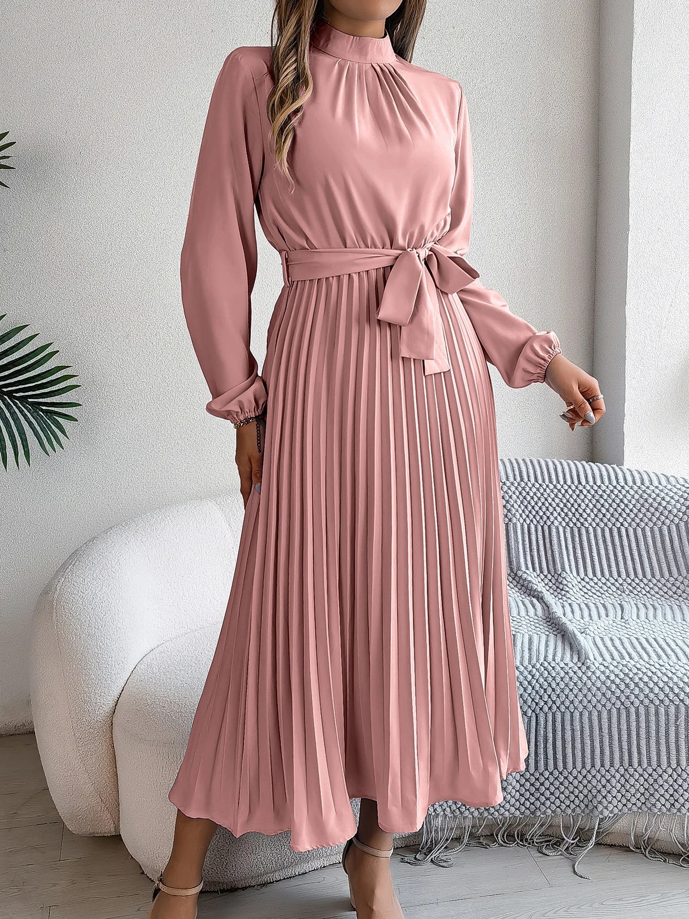 Elegant Pleated Lace Up Long Sleeve Maxi Dress For Spring