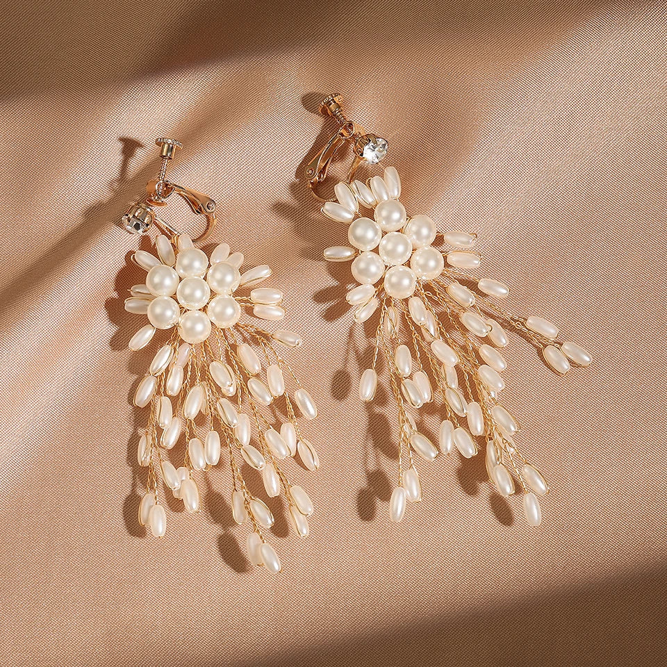 Elegant Imitation Pearl Flower Earrings for Bridal Wedding and Party Jewelry