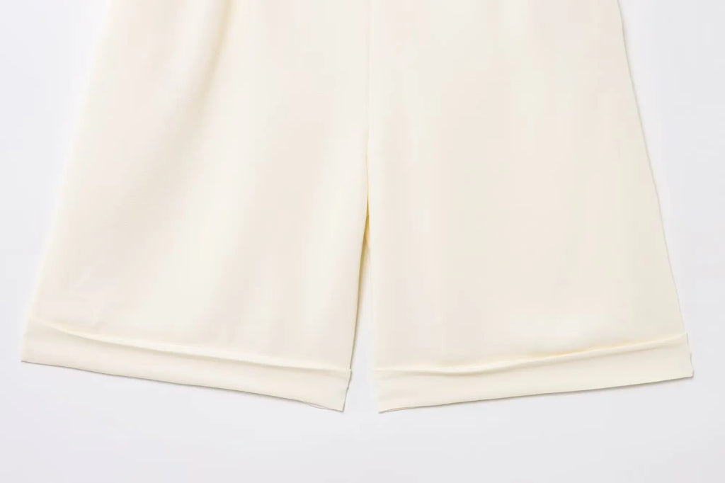 Slim Fit Sleeveless Jumpsuit with Belt Stylish Short Romper for Versatile Fashion Looks