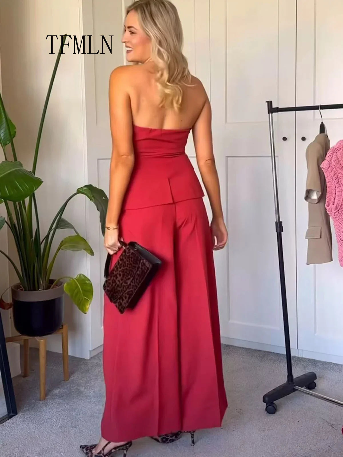 Elegant Red Women Pant Suit with Front Button Strapless Tank Top and Wide Leg Trousers Chic Fashion Streetwear Set