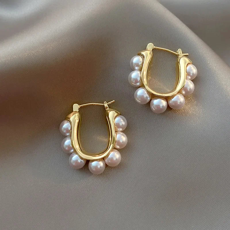 Elegant Gold U-shaped Hoop Earrings with Imitation Pearls for Weddings and Parties