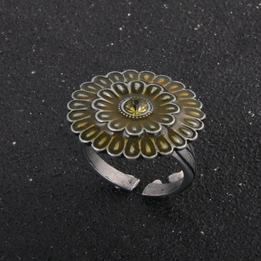 Dark Souls Adjustable Gemstone Ring Chrysanthemum Design for Cosplay Jewelry Accessories