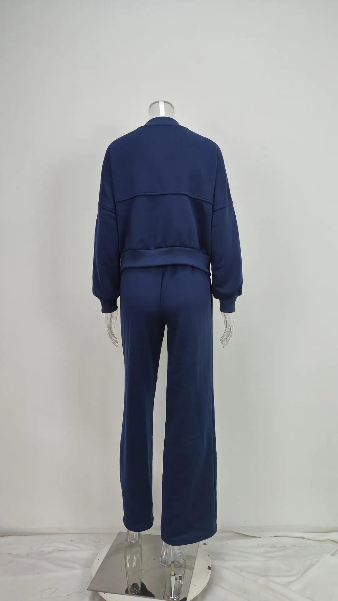 Women's Fleece-Lined Tracksuit Set with Hoodie and Casual Pants for Winter Comfort and Style